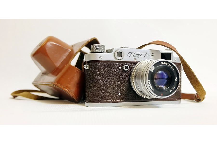 Фотоаппарат Редкий Фэд 2 с красным корпусом (СССР)