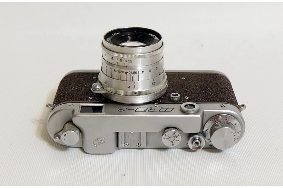 Фотоаппарат Редкий Фэд 2 с красным корпусом (СССР)