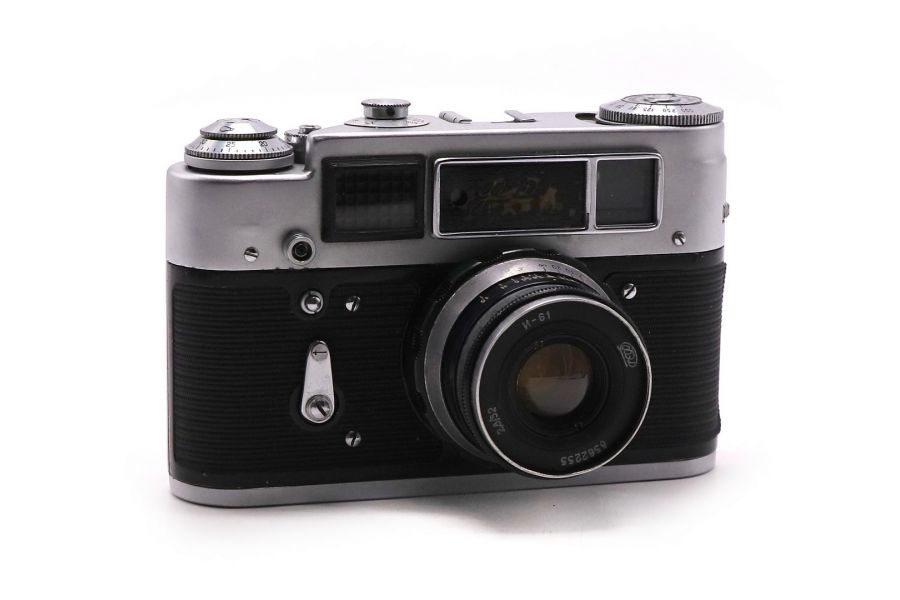 Советский дальномерный фотоаппарат Фэд 4 / Fed 4