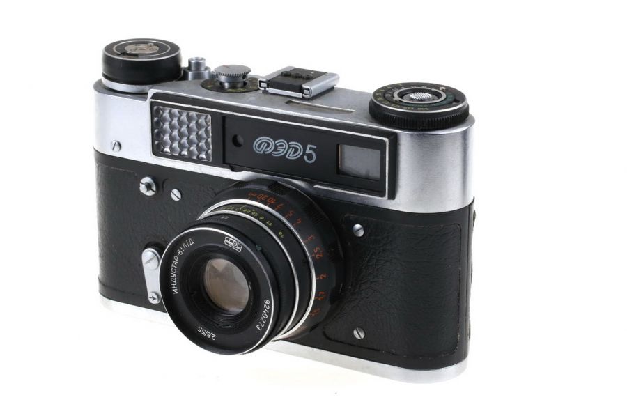 Фотоаппарат Фэд 5 + Индустар-61л/д (СССР, 1989)