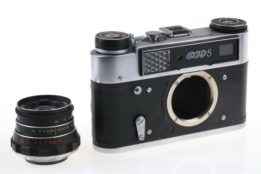 Фотоаппарат Фэд 5 + Индустар-61л/д (СССР, 1989)