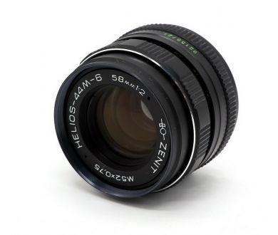 Мануальный советский объектив Гелиос-44М-6 МС 2/58 М42