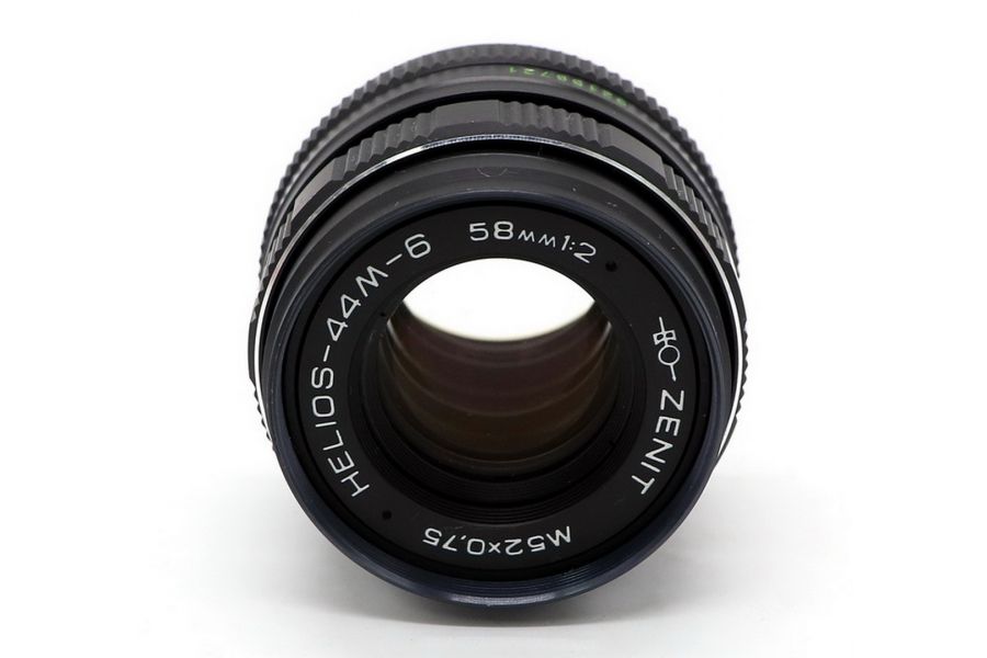 Мануальный советский объектив Гелиос-44М-6 МС 2/58 М42