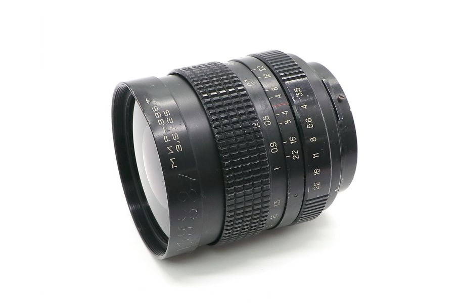 Советский объектив Мир-38Б 3,5/65 (СССР, 1980)