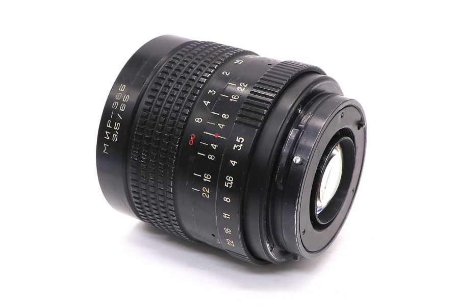 Советский объектив Мир-38Б 3,5/65 (СССР, 1980)