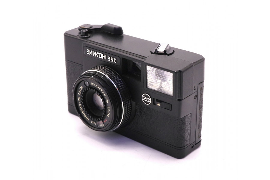 Фотоаппарат пленочный Эликон-35С (СССР, 1989)