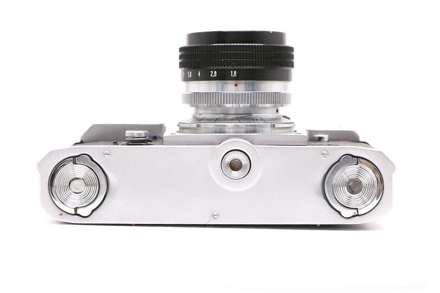 Киев 4АМ + Гелиос-103 f1.8/53mm (СССР, 1983г)