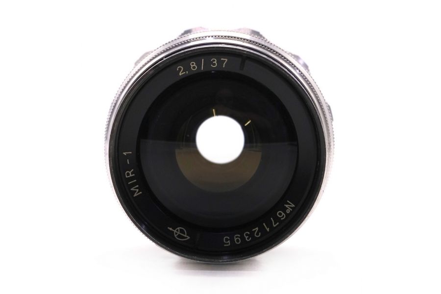 Объектив Мир-1 2,8/37 Grand Prix в Брюсселе