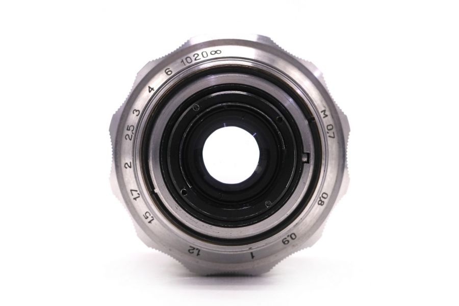 Объектив Мир-1 2,8/37 Grand Prix в Брюсселе