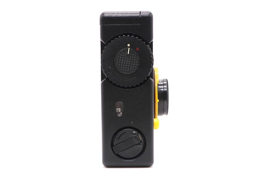 Шкальный полуформатный фотоаппарат Агат 18К (СССР)