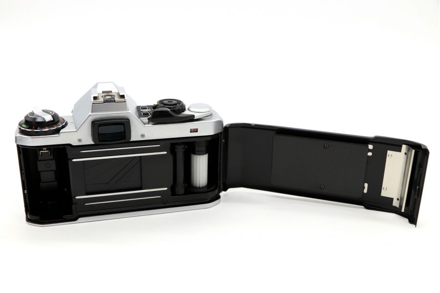 Зеркальная фотокамера Pentax Me Super kit