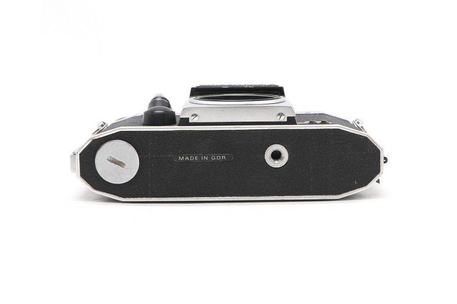 Praktica Super TL body (Made in Germany)