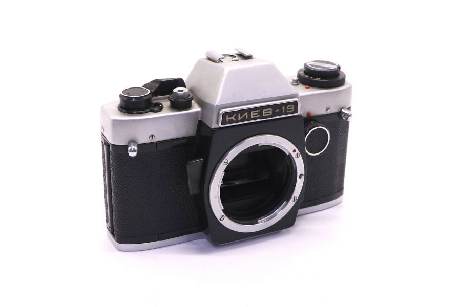 Киев 19 body зеркальный плёночный фотоаппарат