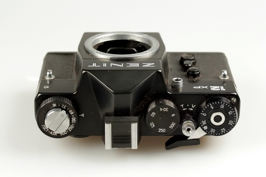 Плёночный фотоаппарат Зенит 12ХР body (СССР)