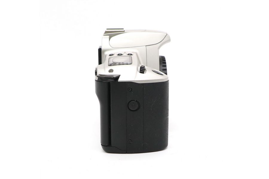 Фотоаппарат зеркальный Canon EOS 300 body