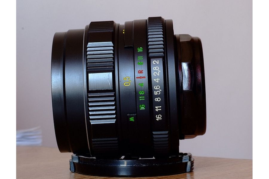 Советский мануальный объектив Гелиос 44М-4 f2/58mm