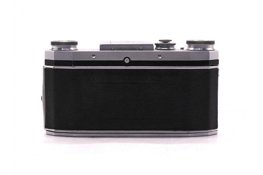 Плёночный фотоаппарат Praktiflex FX body