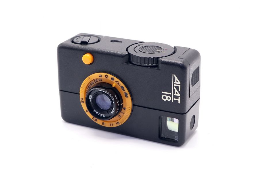 Фотокамера Агат-18 (СССР, 1985г.) в упаковке