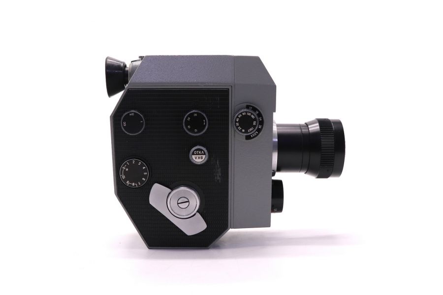 Узкоплёночная любительская кинокамера Кварц 2х8С-3