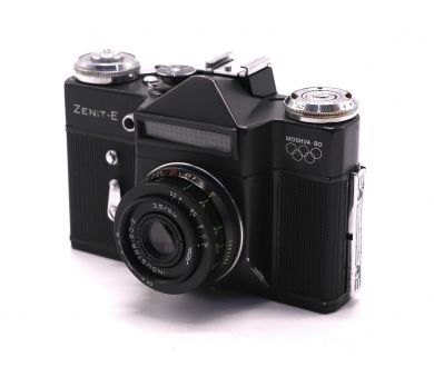 Редкий Зенит Е Москва-1980 + Индустар 50-2 (черный)