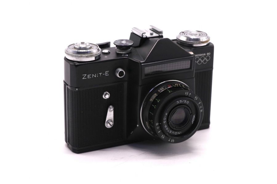 Редкий Зенит Е черный (КМЗ, 1975)