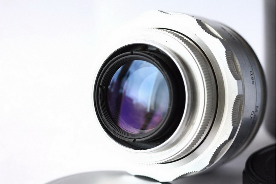 Редкость Гелиос 44 2/58 для Canon, 13 лепестков