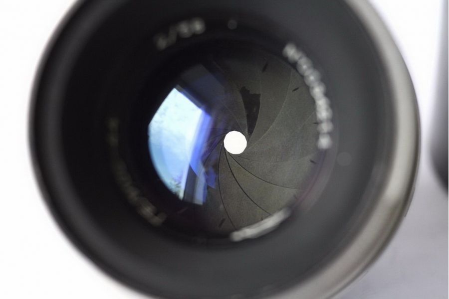 Редкость Гелиос 44 2/58 для Canon, 13 лепестков