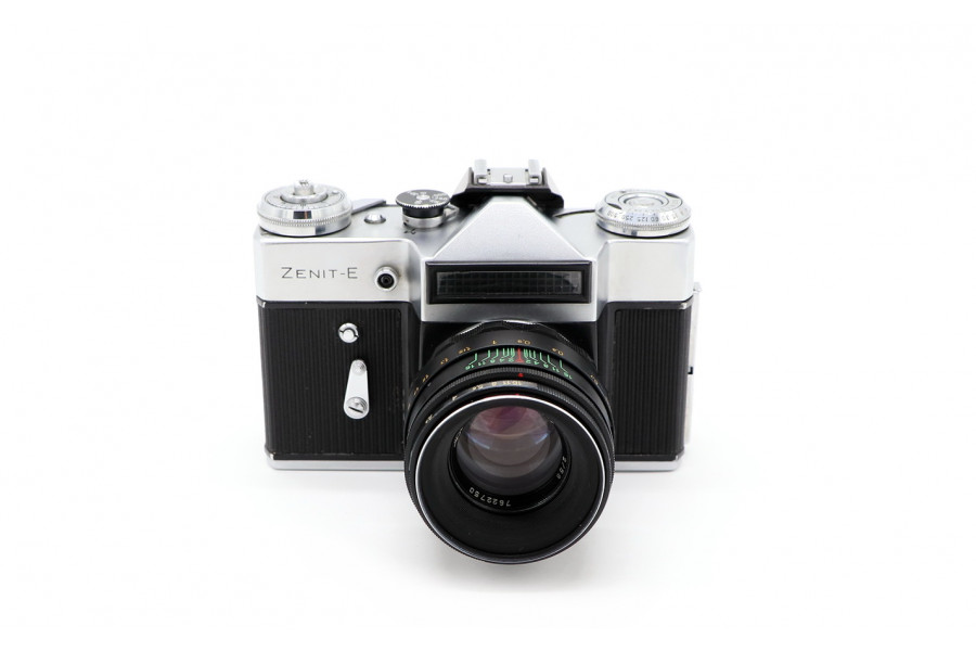 Зенит-Е с объективом Helios-44-2 (СССР, 1981)