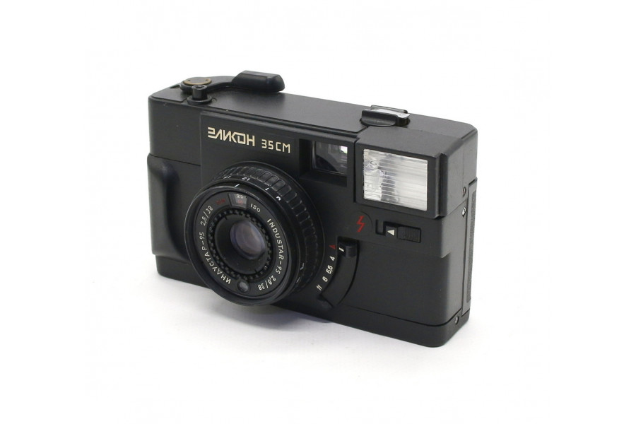 Советский шкальный фотоаппарат Эликон 35СМ