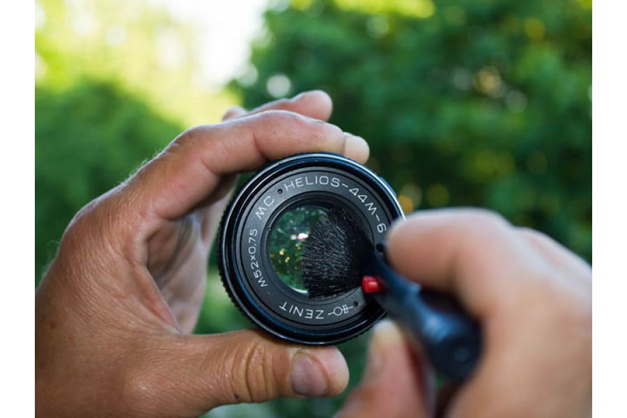 Карандаш для чистки объективов Lenspen