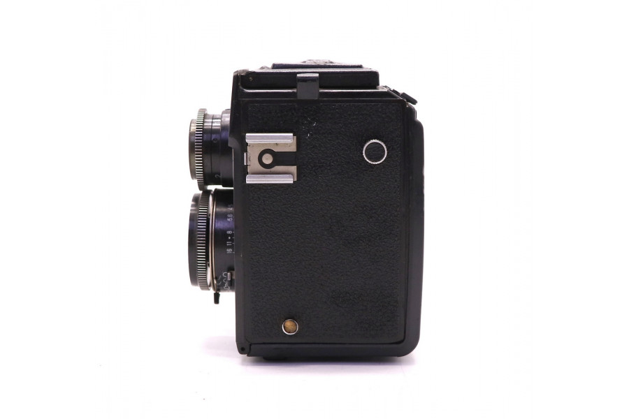 Советский фотоаппарат Любитель 166 (Олимпийский)