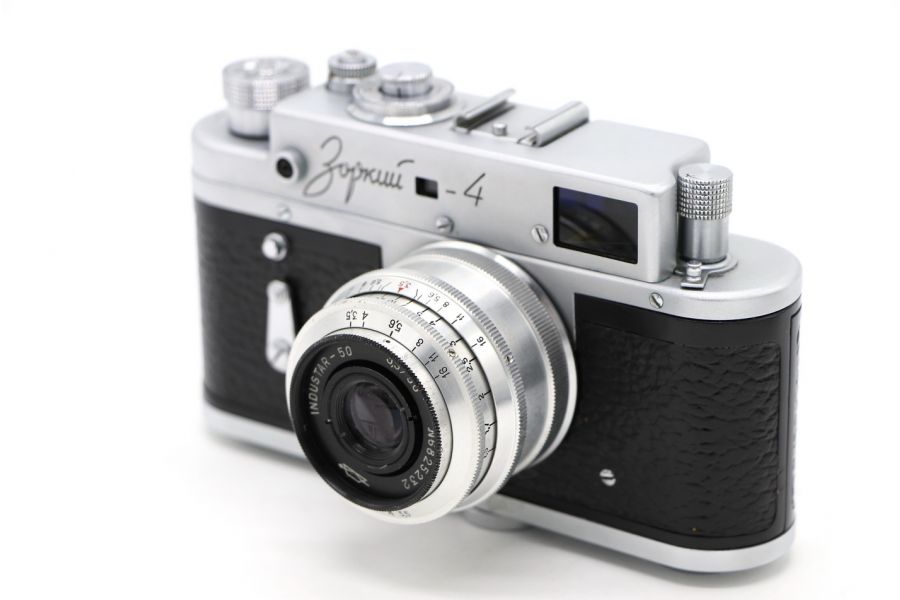 Фотокамера Зоркий 4 + Индустар (СССР, 1971)
