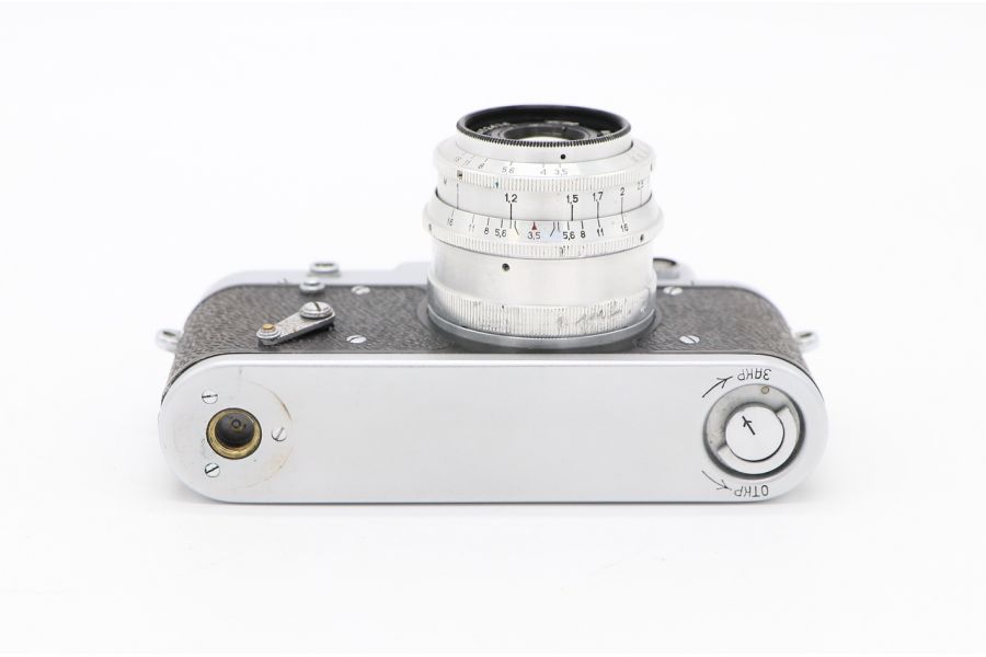 Дальномерный фотоаппарат Зоркий-2С + Индустар-50