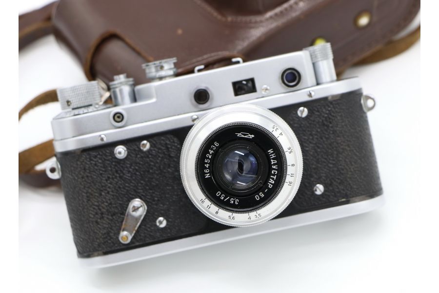 Дальномерный фотоаппарат Зоркий-2С + Индустар-50