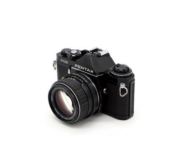 Зеркальный фотоаппарат Pentax ME black kit