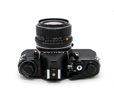 Зеркальный фотоаппарат Pentax ME black kit