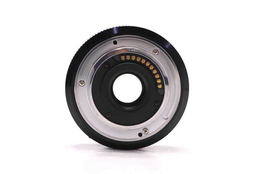 Объектив Panasonic Lumix G 20mm f/1.7 ASPH. черный