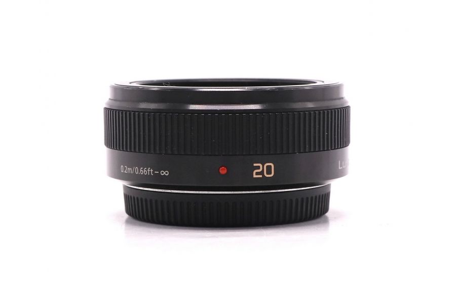 Объектив Panasonic Lumix G 20mm f/1.7 ASPH. черный