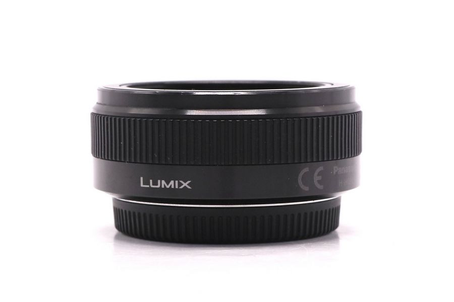Объектив Panasonic Lumix G 20mm f/1.7 ASPH. черный