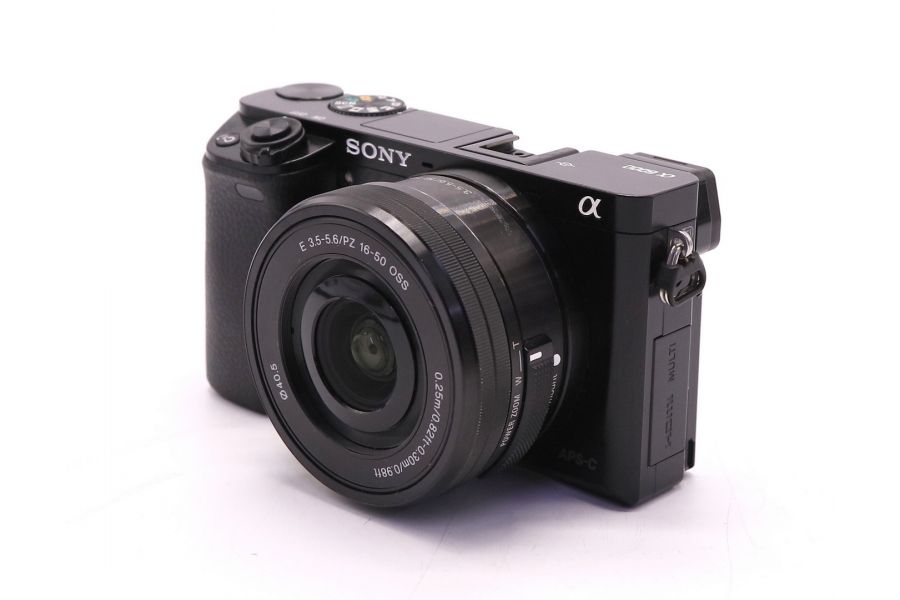 Sony A6000 ILCE-6000L kit (пробег 3100 кадров)