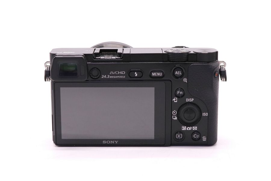 Sony A6000 ILCE-6000L kit (пробег 3100 кадров)