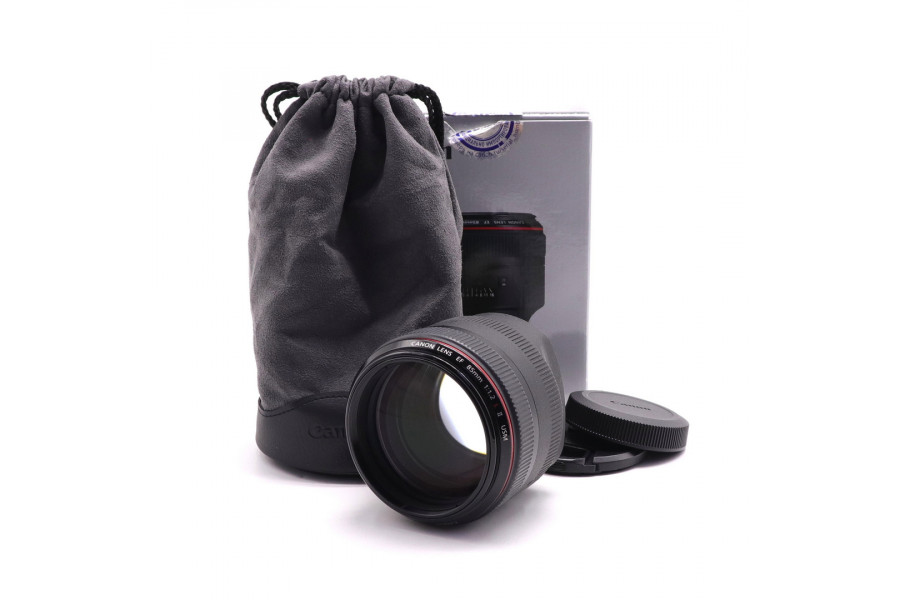 Объектив Canon EF 85mm f/1.2L II USM в упаковке