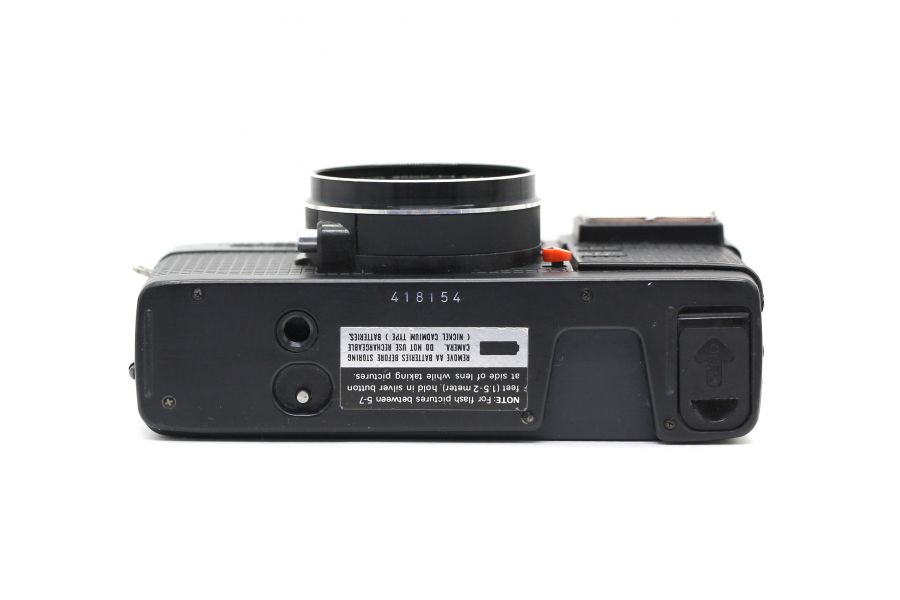 Компактная плёночная фотокамера Konica C35 EFP