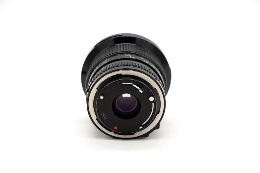 Объектив с ручной фокусировкой Canon FD 20mm f/2.8