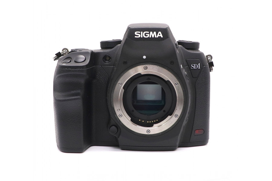 Цифровой фотоаппарат Sigma SD1 Merrill body