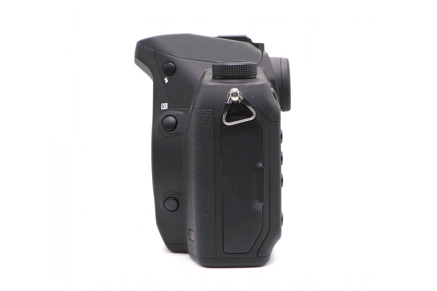 Цифровой фотоаппарат Sigma SD1 Merrill body