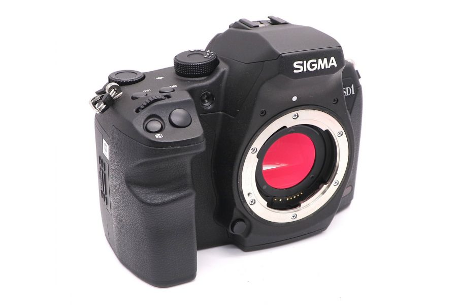 Цифровой фотоаппарат Sigma SD1 Merrill body