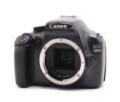 Фотокамера Canon EOS 1100D body неисправная