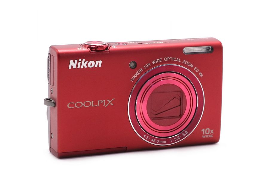 Фотоаппарат компактный Nikon Coolpix S6200