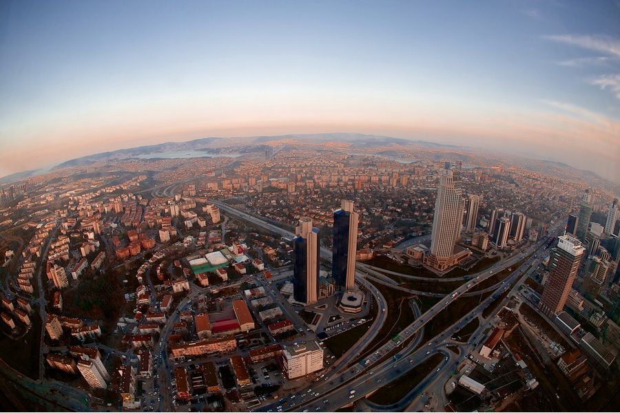 Объектив Nikon 16mm f/2.8D AF Fisheye-Nikkor